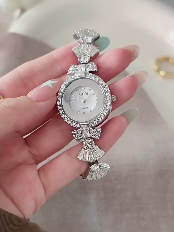 Women's luxury diamond-encrusted bow bracelet, high-end, exquisite, fashionable, simple, elegant, versatile quartz watch.